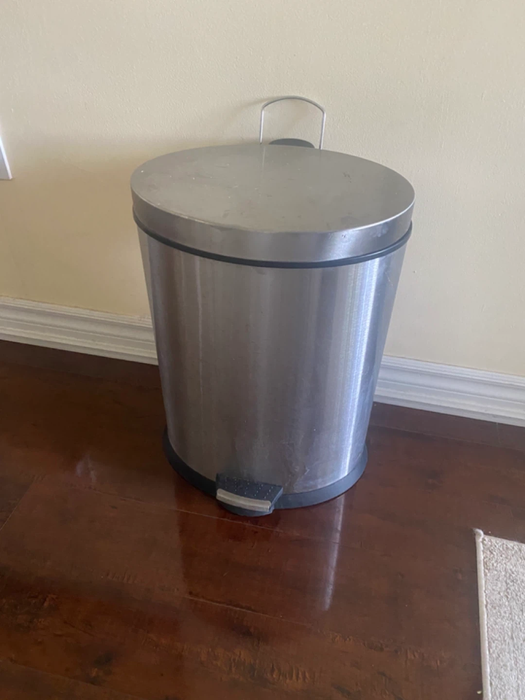 Stainless Steel Step Trash Can - photo 4