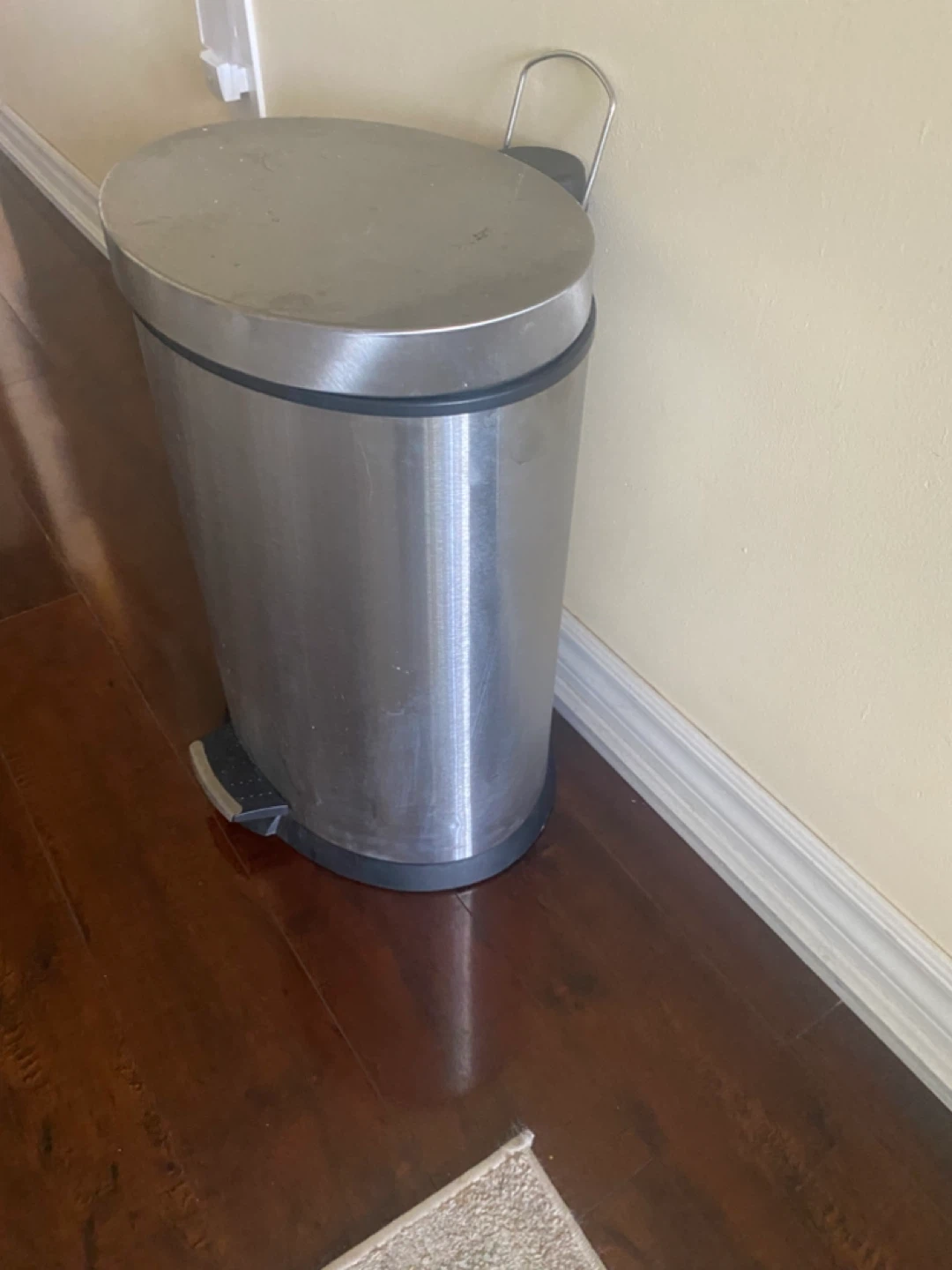Stainless Steel Step Trash Can - photo 3