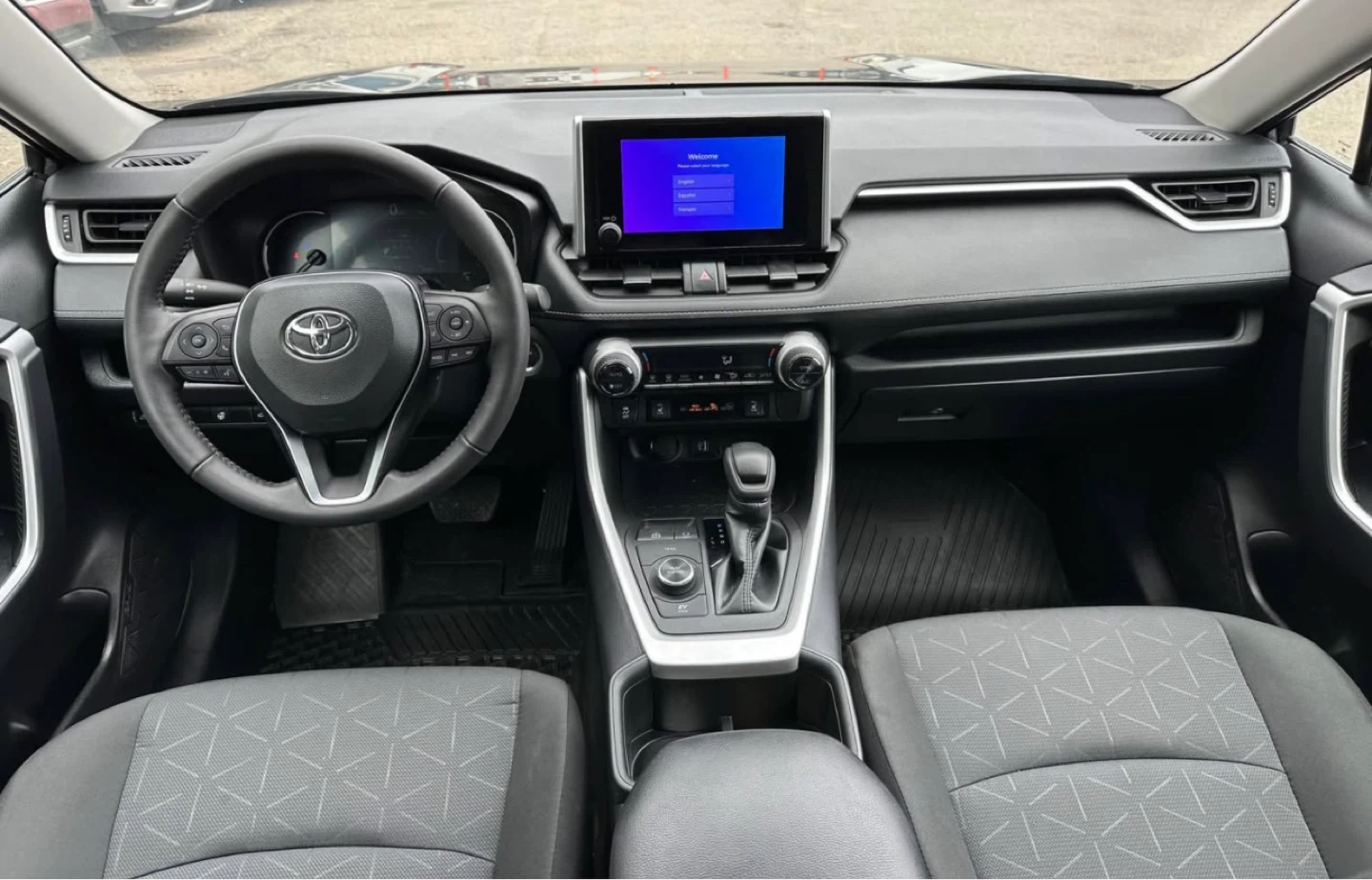 Toyota RAV4 XLE Hybrid 2024 - photo 5