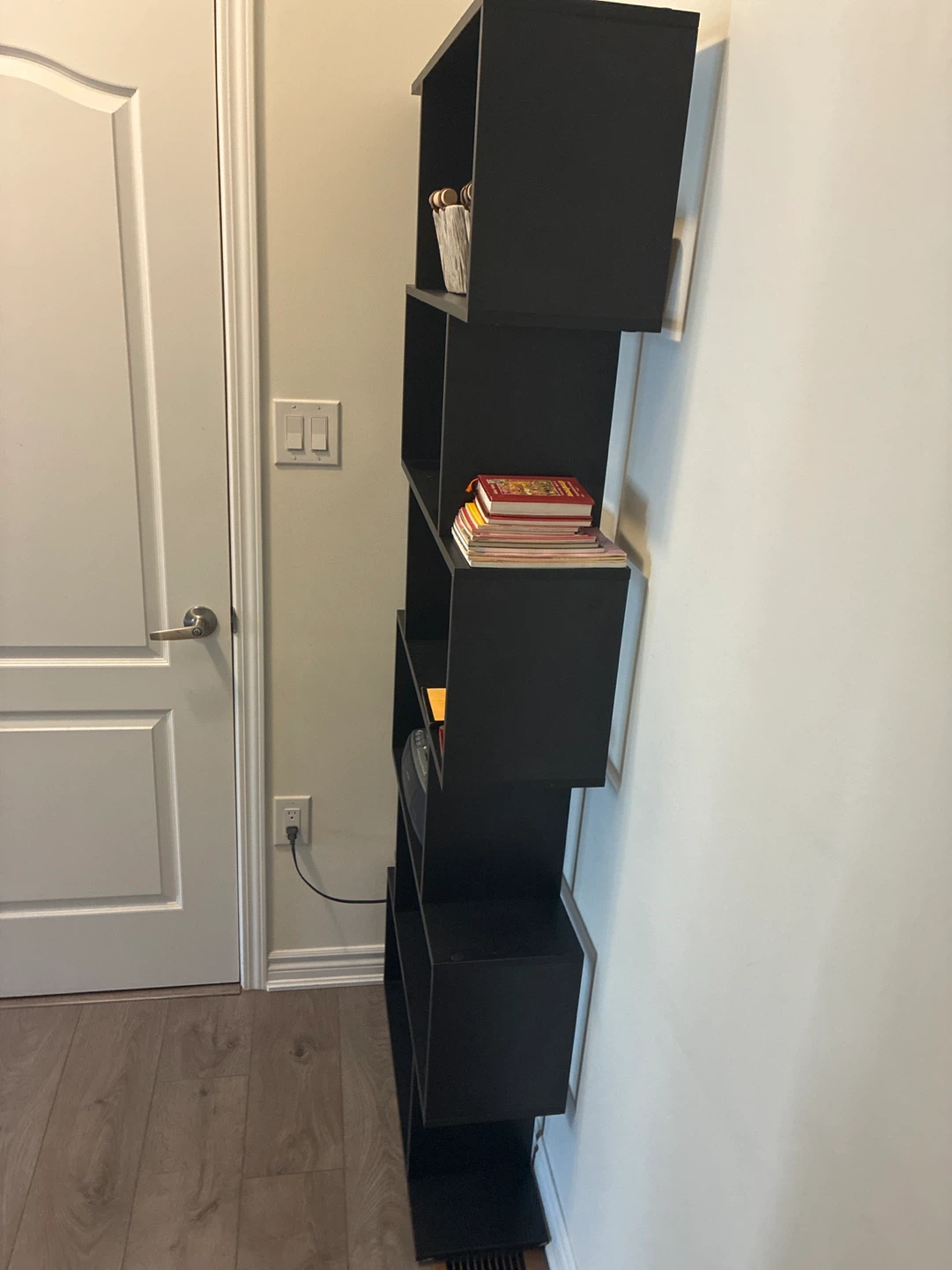 Black Zig-Zag Style Bookshelf - photo 2
