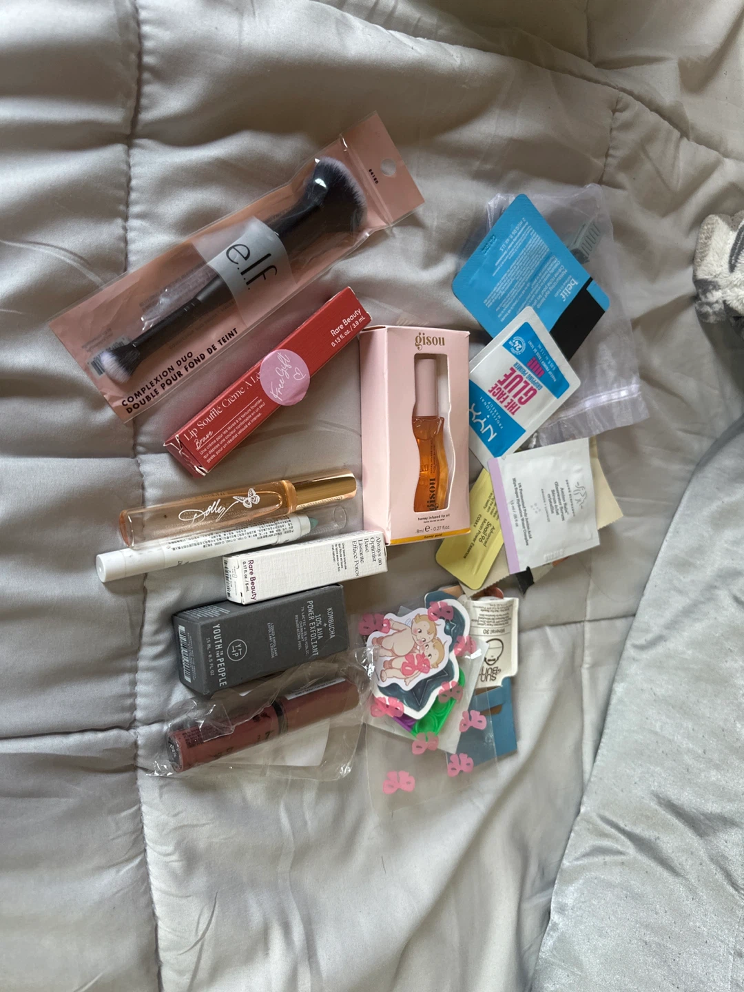 Goodies makeup skincare bundle please read desc!