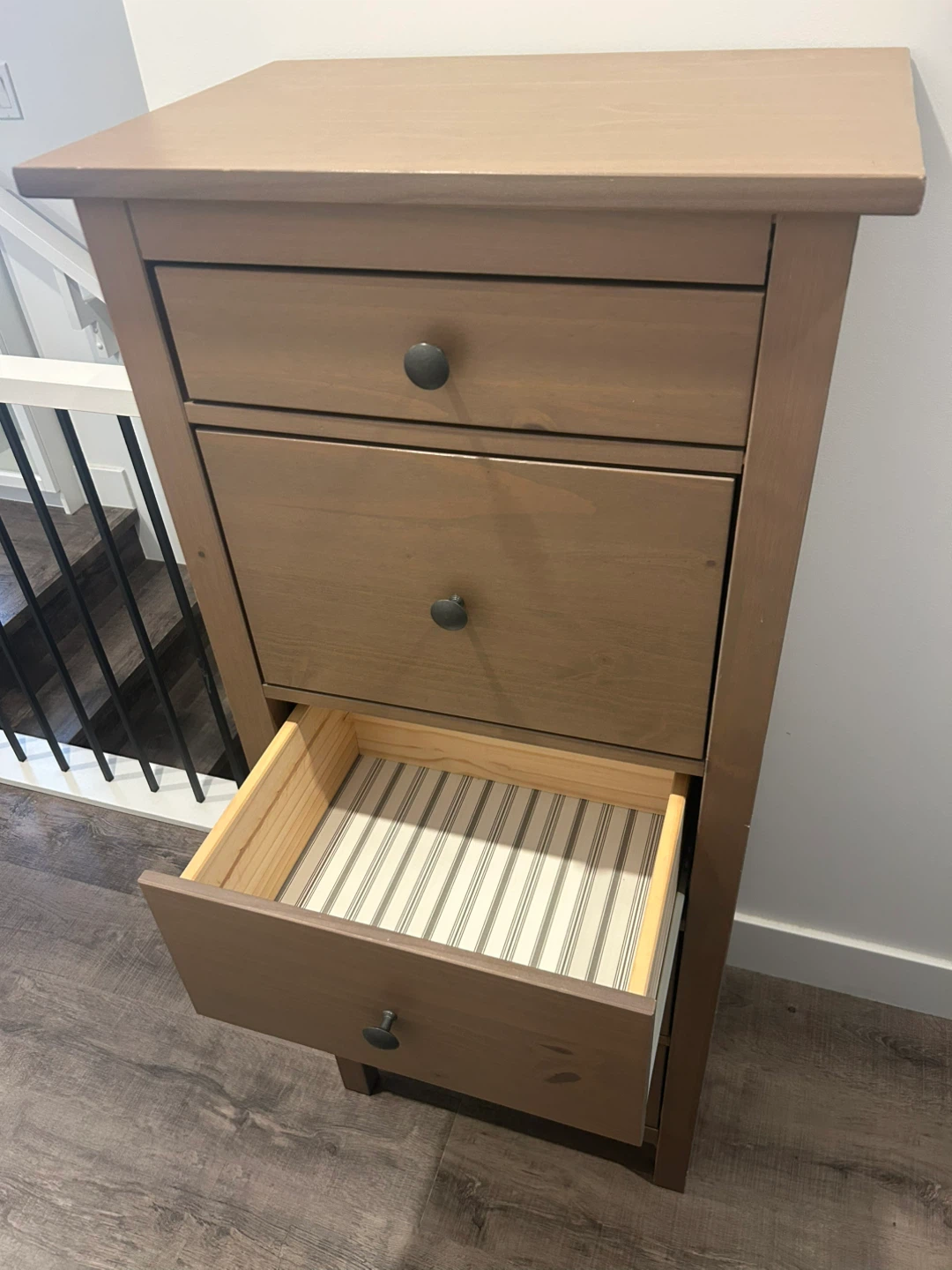 IKEA HEMNES 5 drawers dresser in brown colour - photo 3
