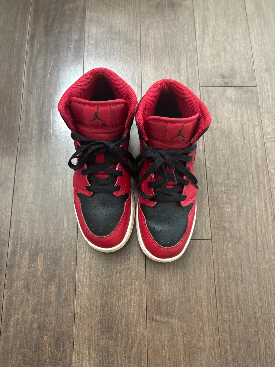 Nike Air Jordan 1 Mid SE Youth Sneakers - photo 2