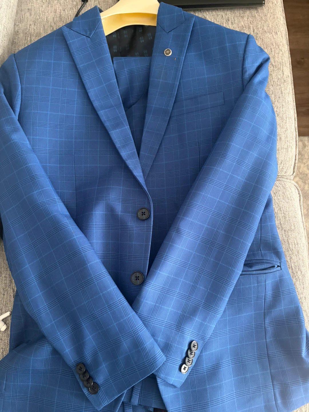 Blue Plaid Suit with Vest - photo 2