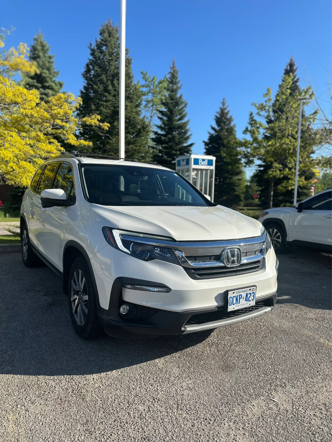 White Honda Pilot SUV - photo 2