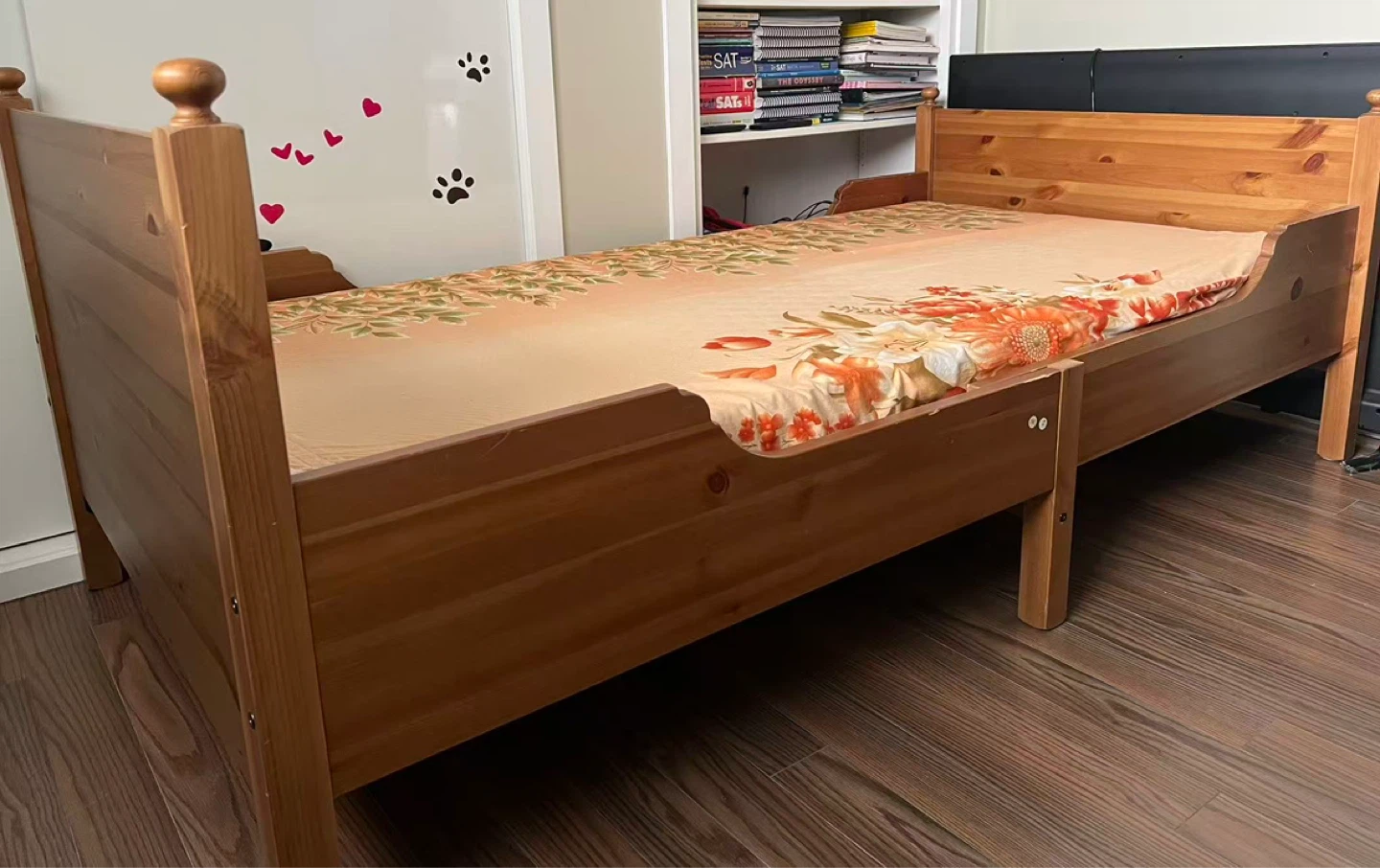 Wooden Bed Frame with Mattress