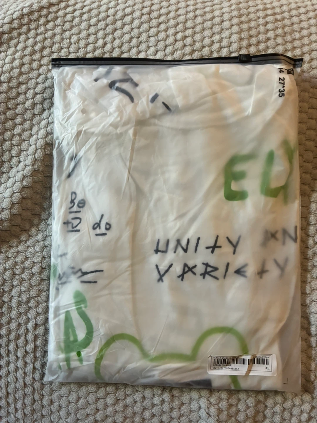 New white Teddy bear t-shirt - photo 4
