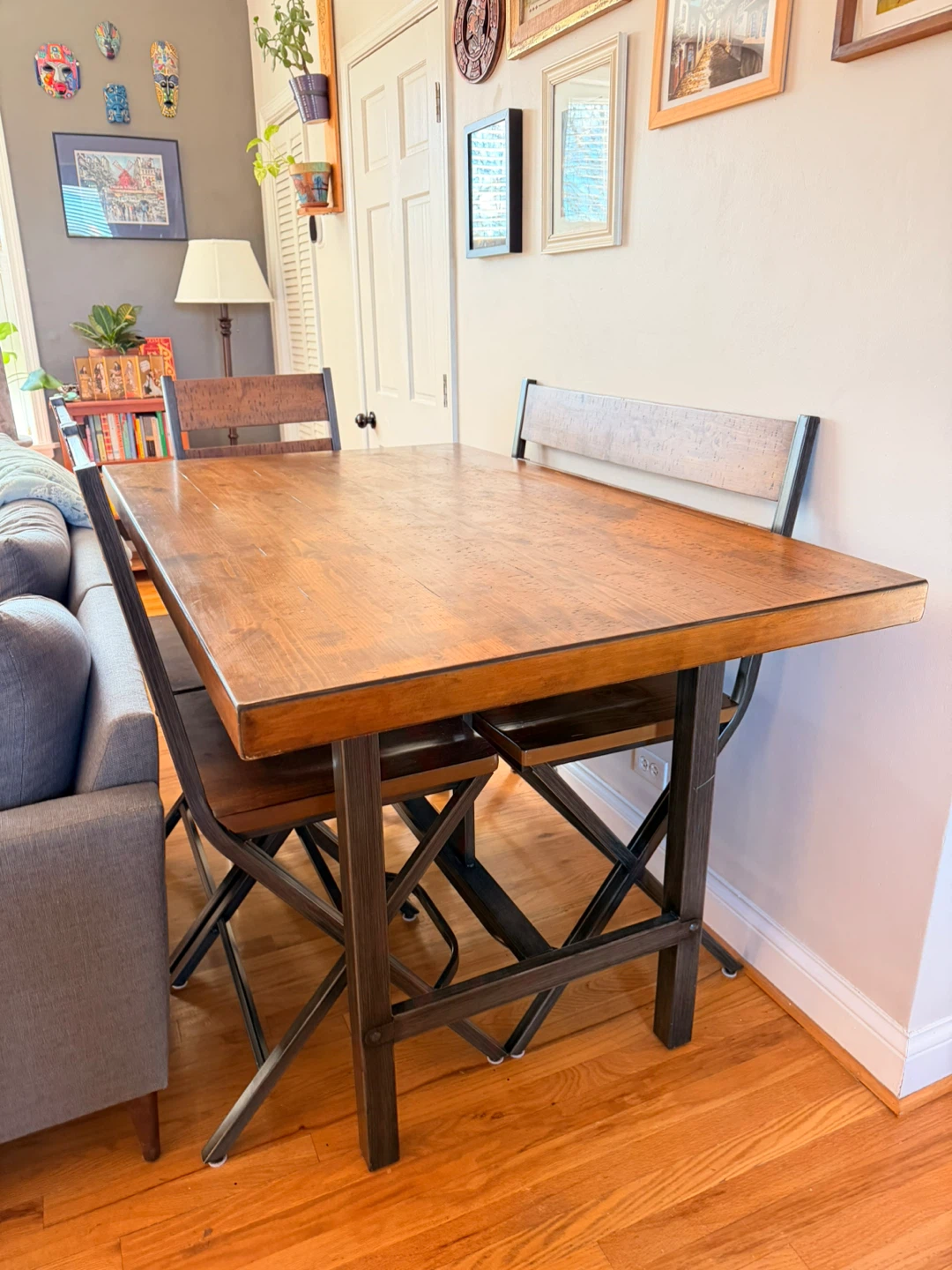 Ashley Furniture High Dinner Table