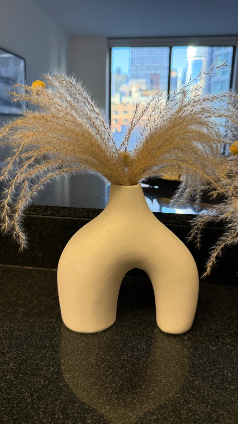 White Ceramic Modern Abstract Vase - photo 2