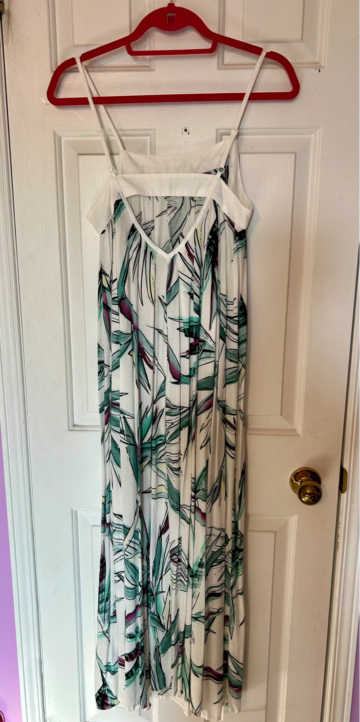 Reitmans Summer Dresses - M - photo 2