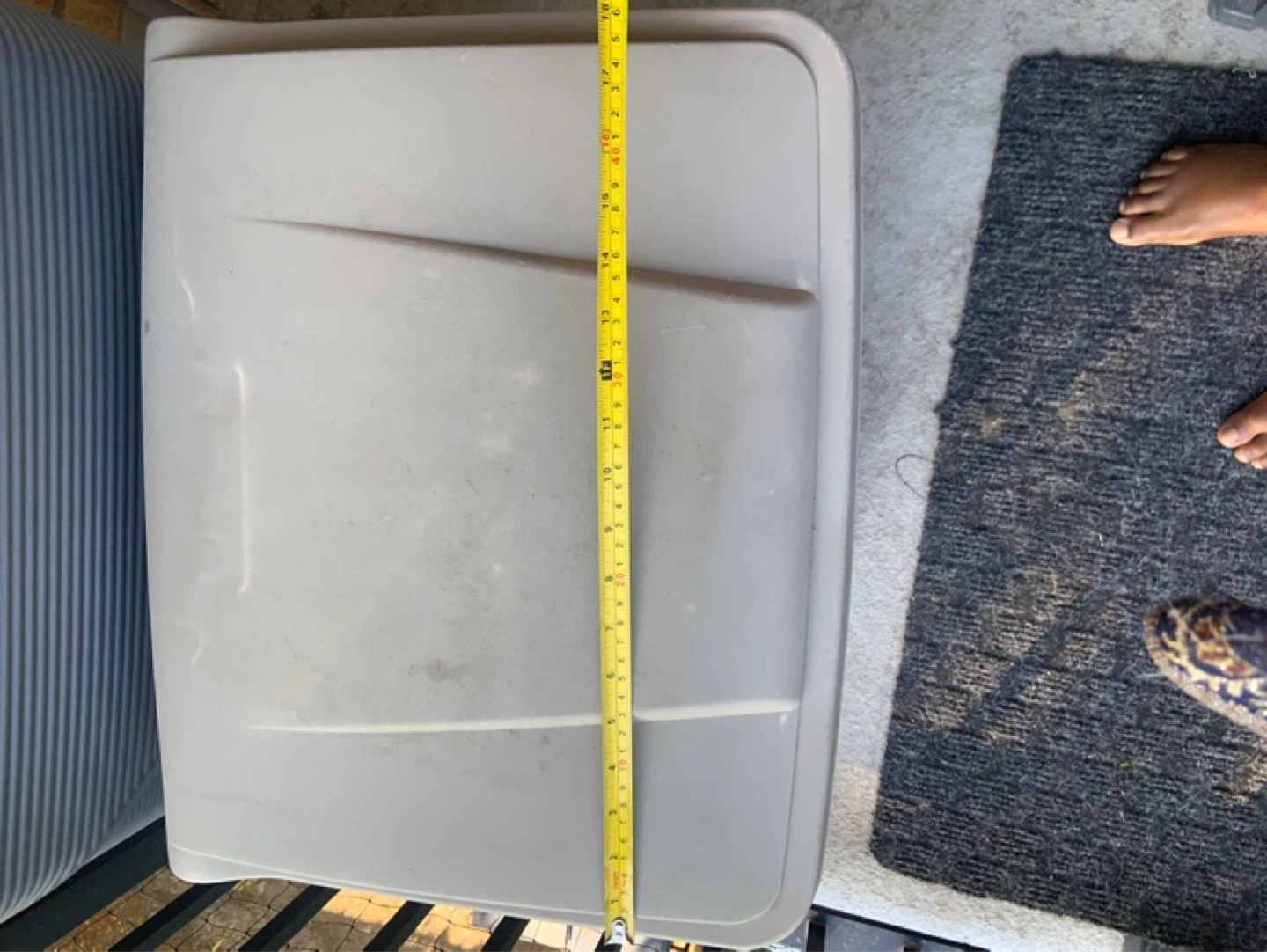 Tan Step Trash Can - photo 4