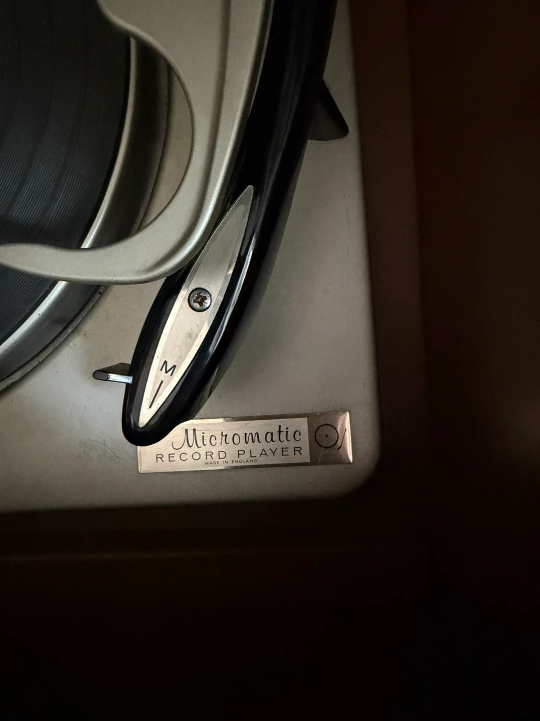 Magnavox Solid State Record Player Console - photo 3