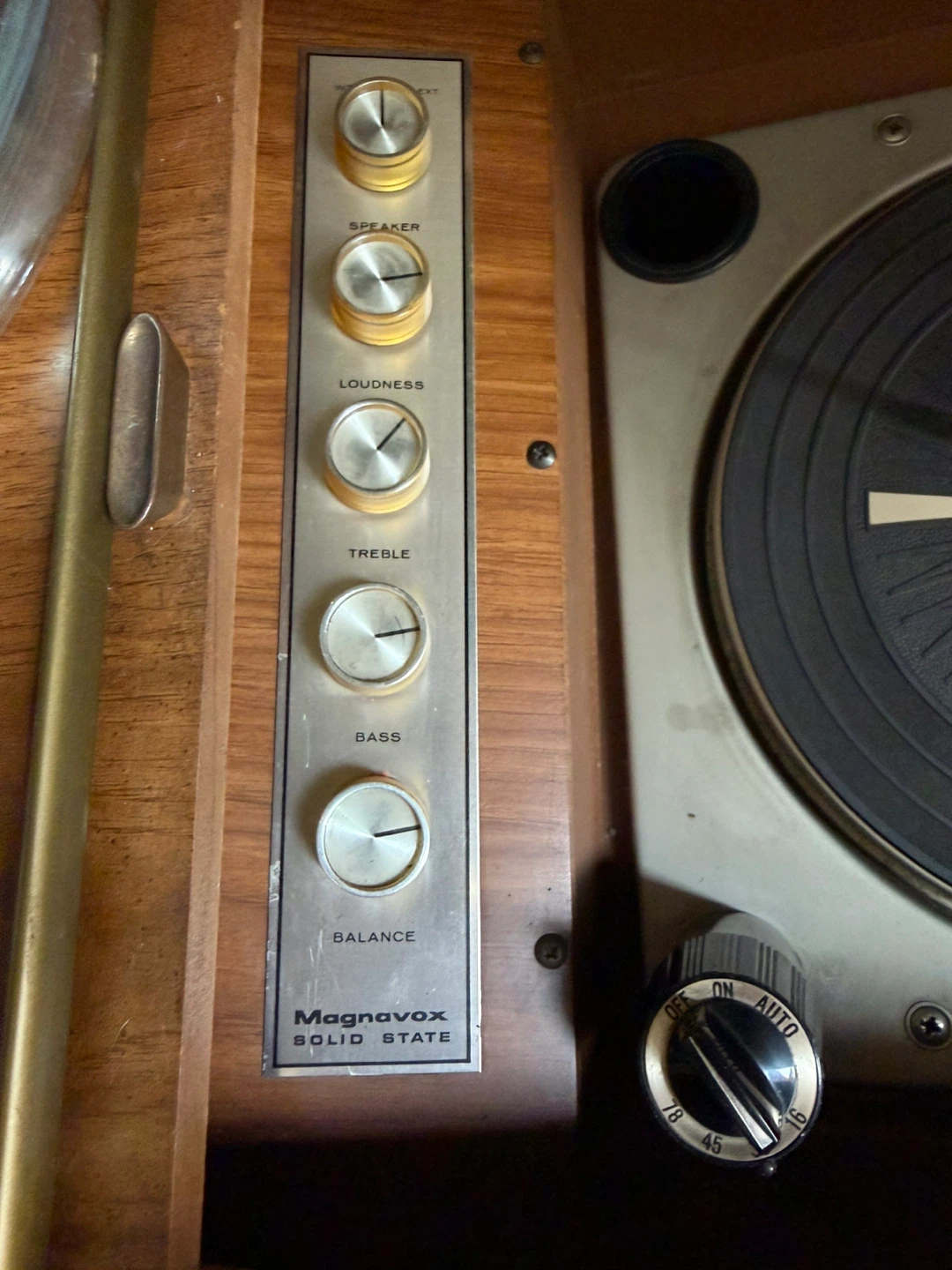 Magnavox Solid State Record Player Console - photo 4