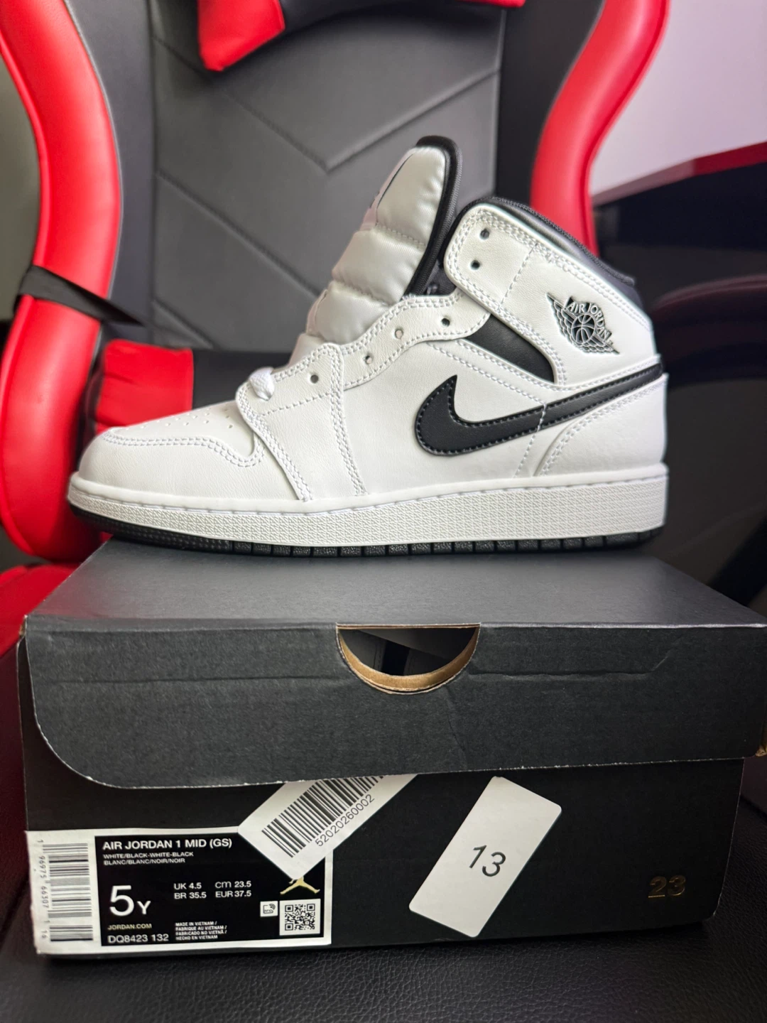 Air Jordan 1 Mid (GS) White/Black