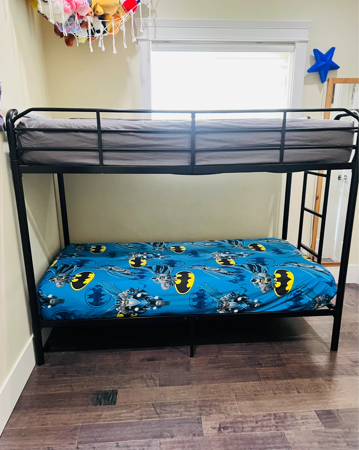Mainstays Twin-over-Twin Metal Bunk Bed - Black - photo 2