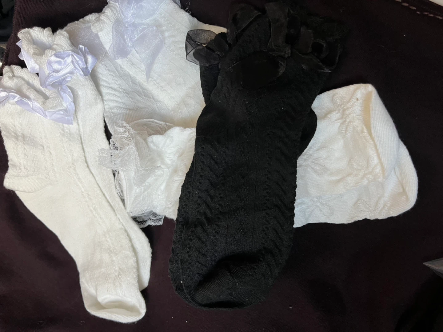 4 pairs of girls Socks with Lace and Bows (White & Black) - photo 2