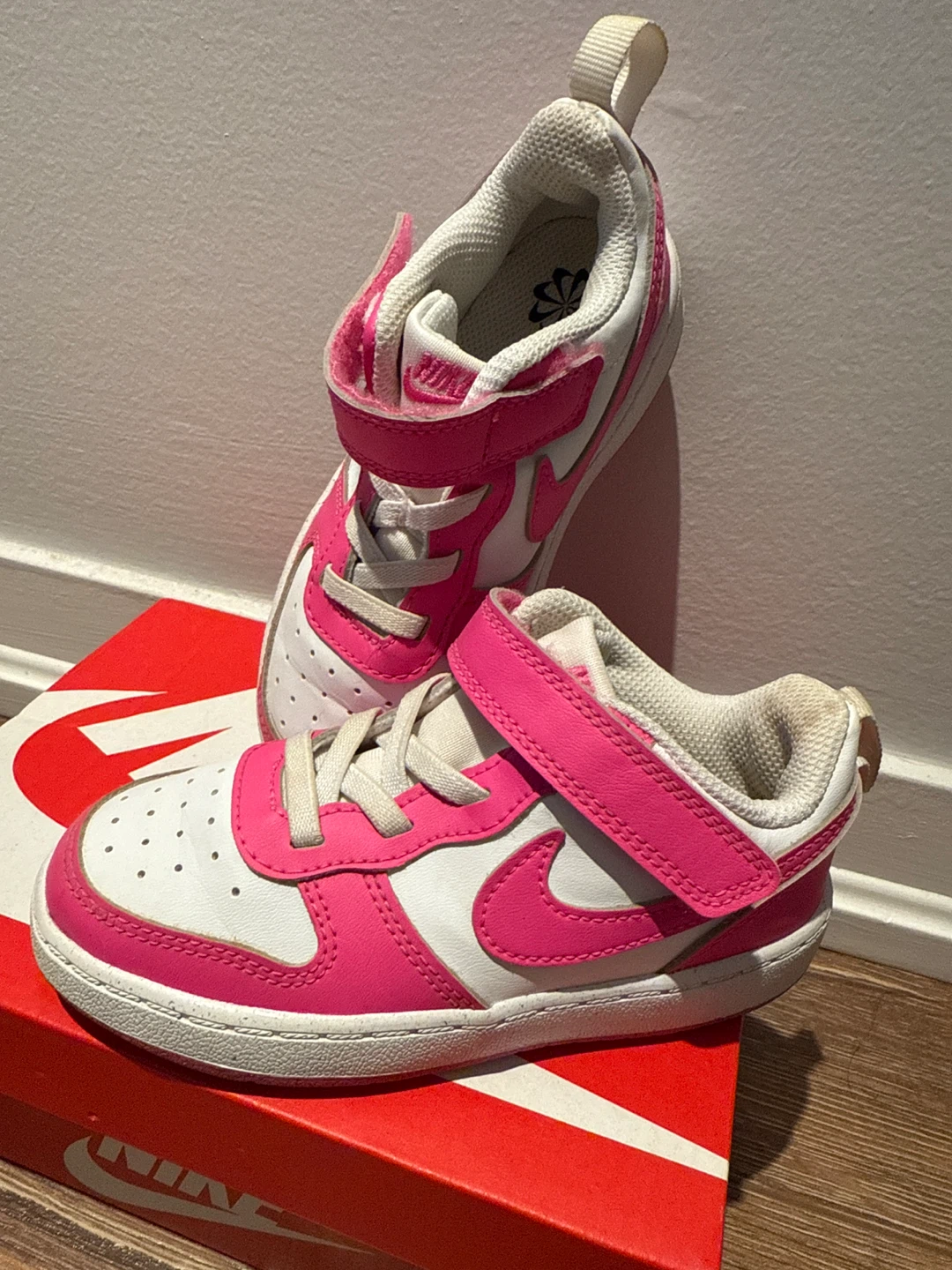 Nike Toddler Shoes Pink White Velcro Sneakers - photo 2