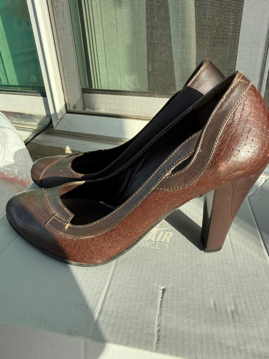 Brown Faux Snake Leather Heels Size 37 - photo 2