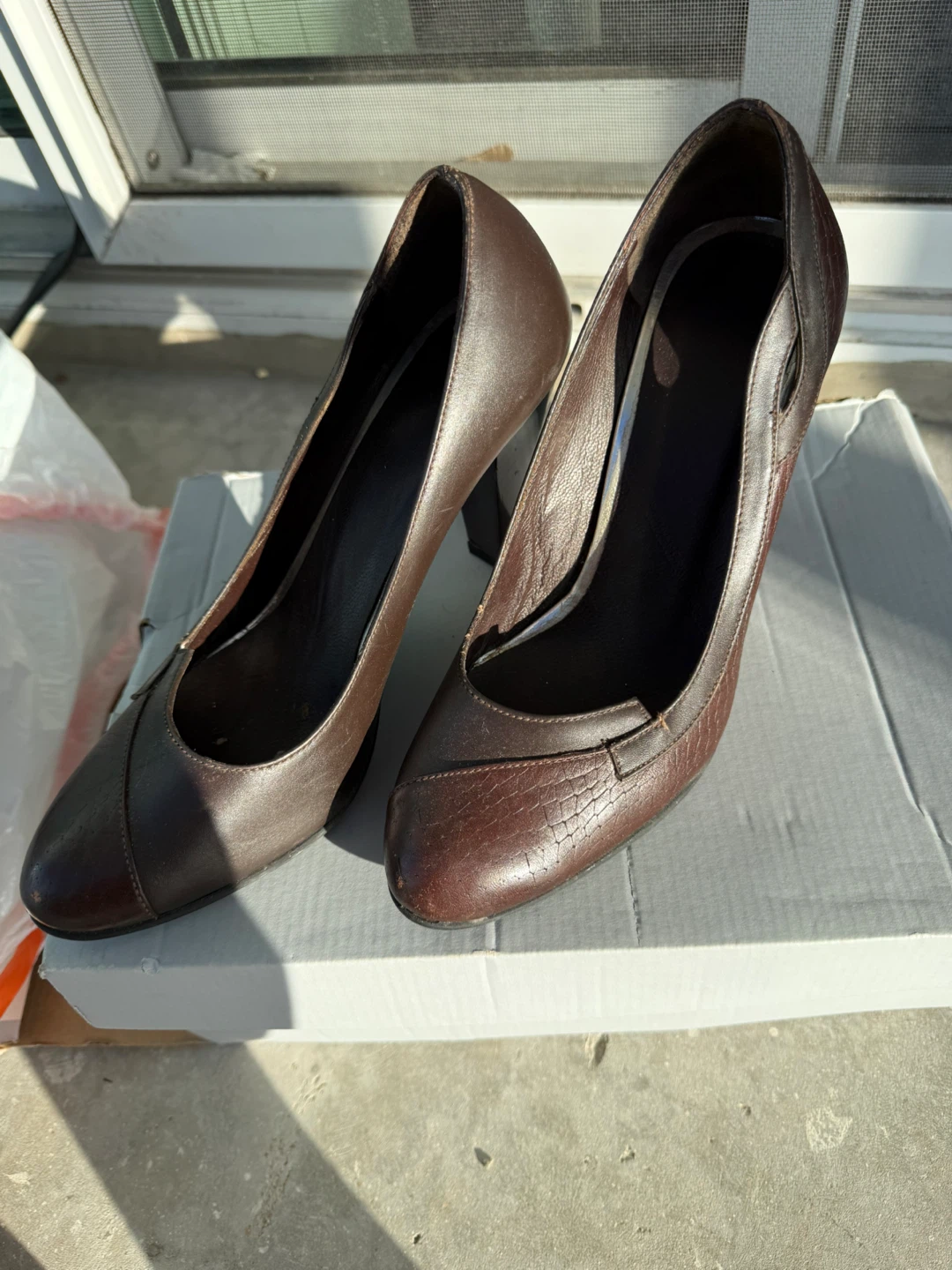 Brown Faux Snake Leather Heels Size 37