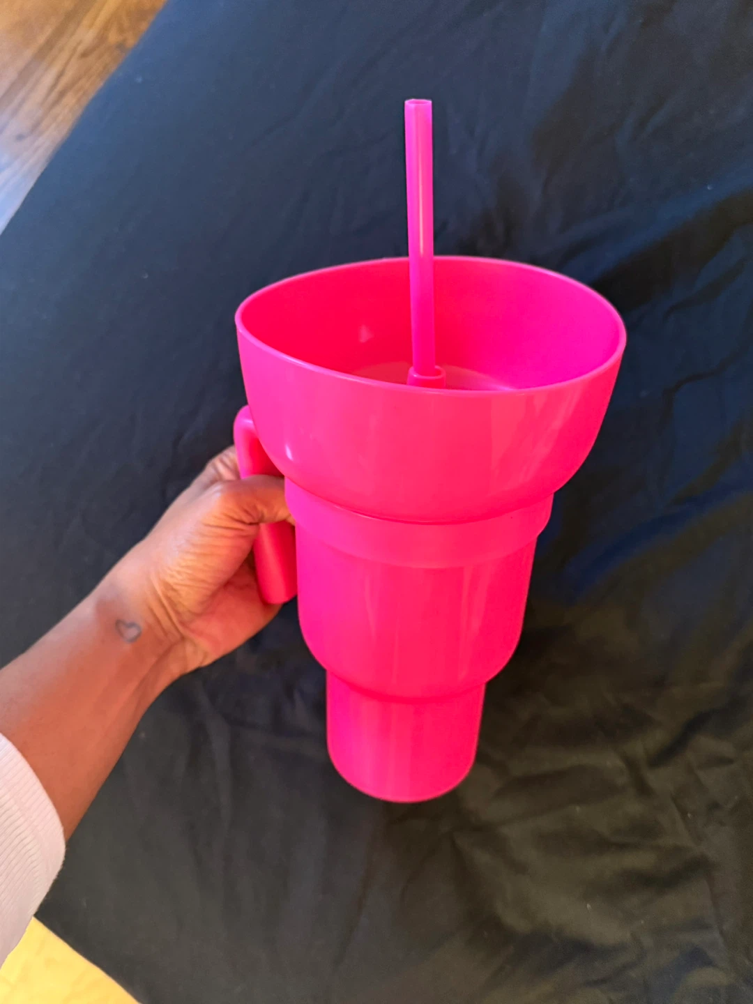 Bright Pink Tumbler with Straw