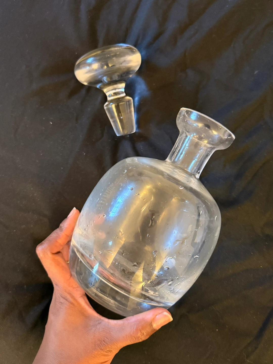 Glass Decanter with Stopper