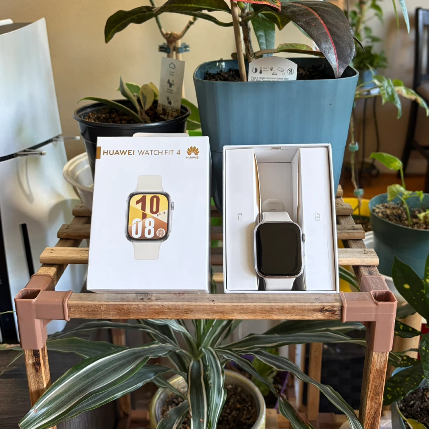 Huawei Watch Fit 4 - photo 2