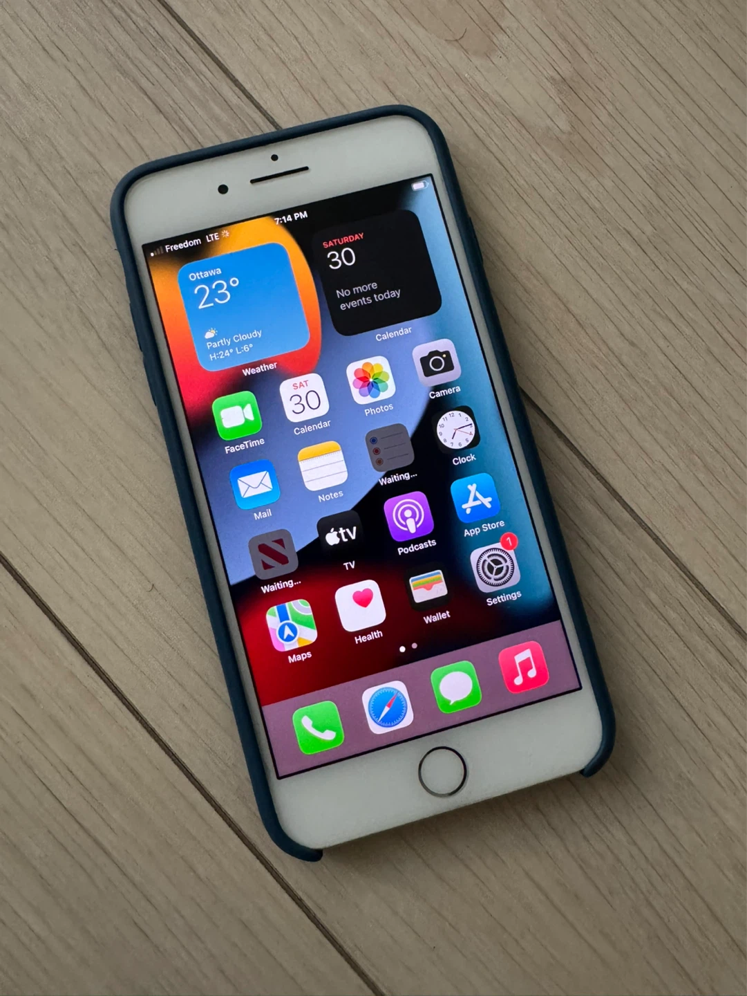 Apple iPhone 7 Plus 32GB - photo 2