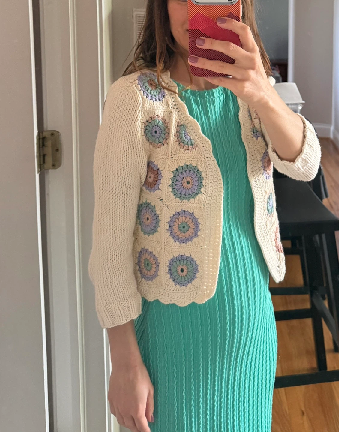 Hand Crocheted Granny Square Cardigan - photo 3