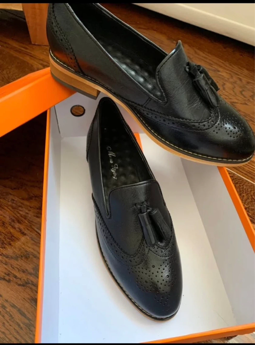 Mona Flying Genuine Leather Black Tassel Loafers - photo 2