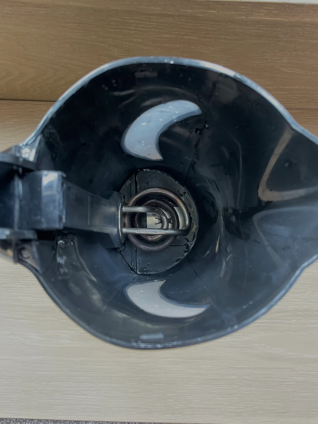 Salton Plastic Electric Kettle - photo 5