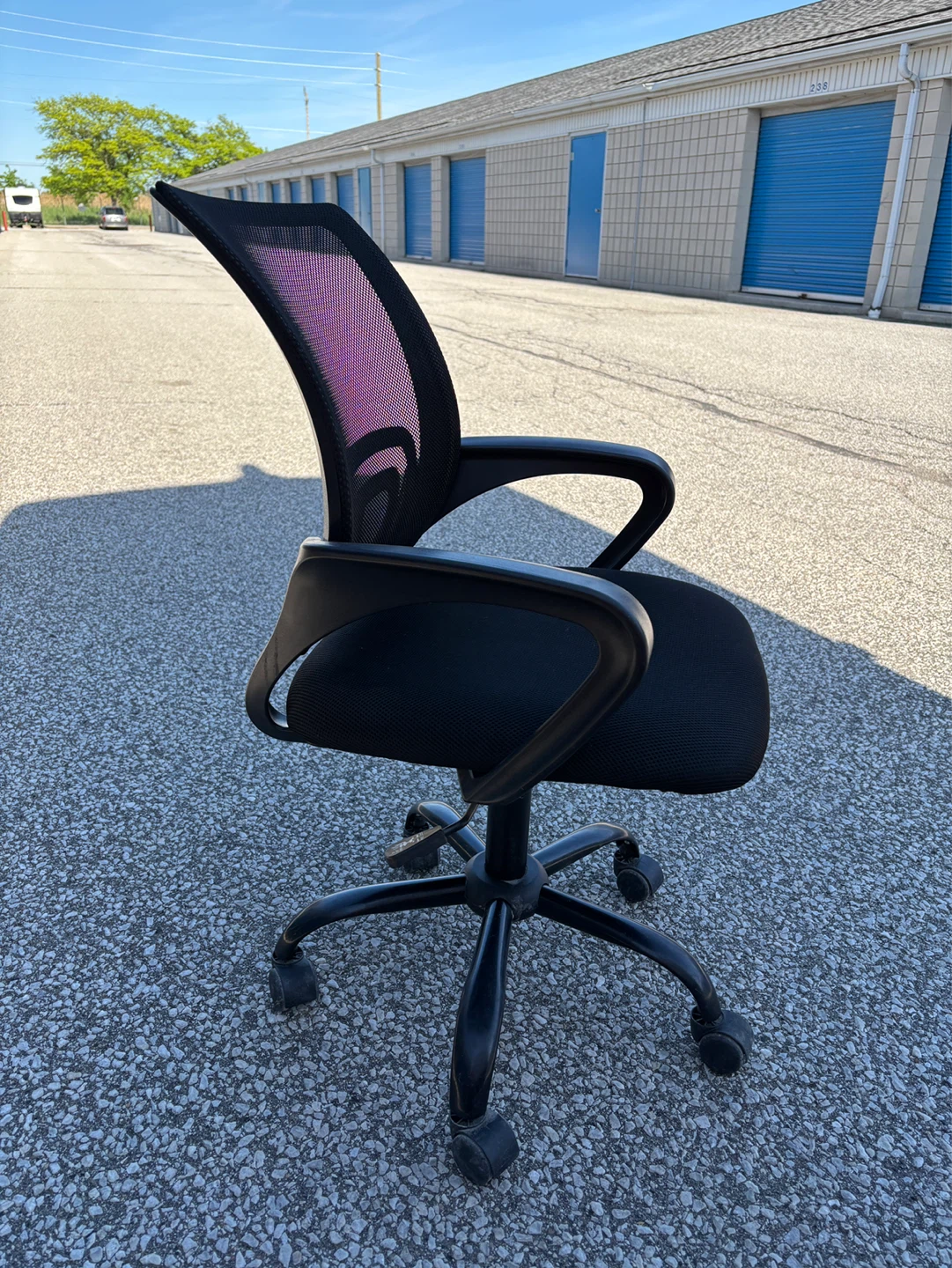 Black Mesh Office Chair - photo 4