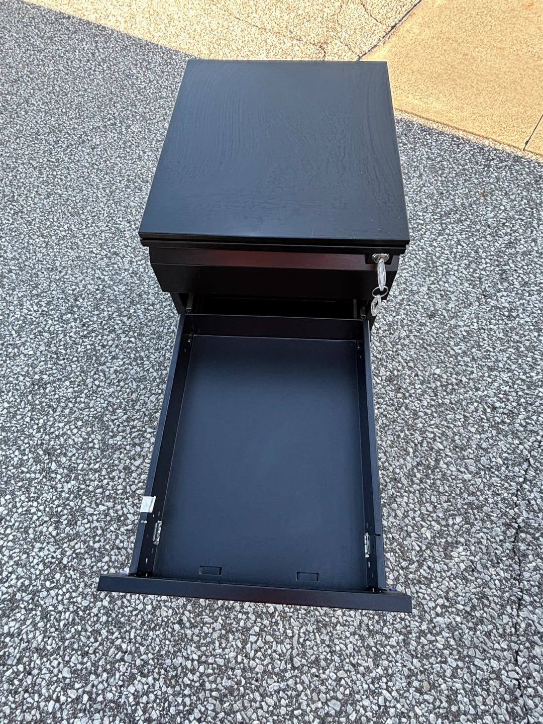 Black 3-Drawer Filing Cabinet with Lock - photo 5