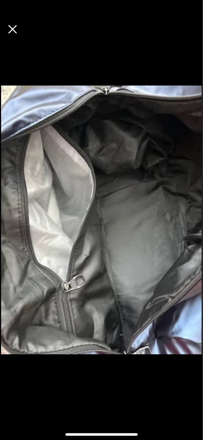 2 Duffle Bags - photo 5