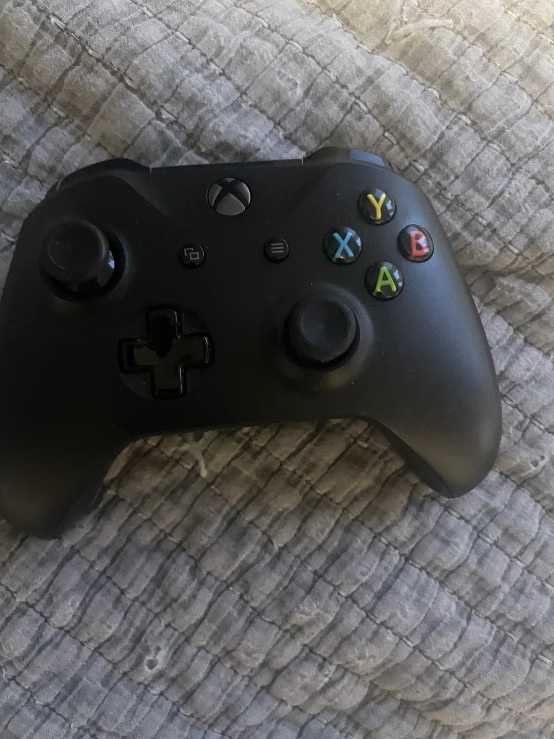 Xbox One Console and Controller - photo 3
