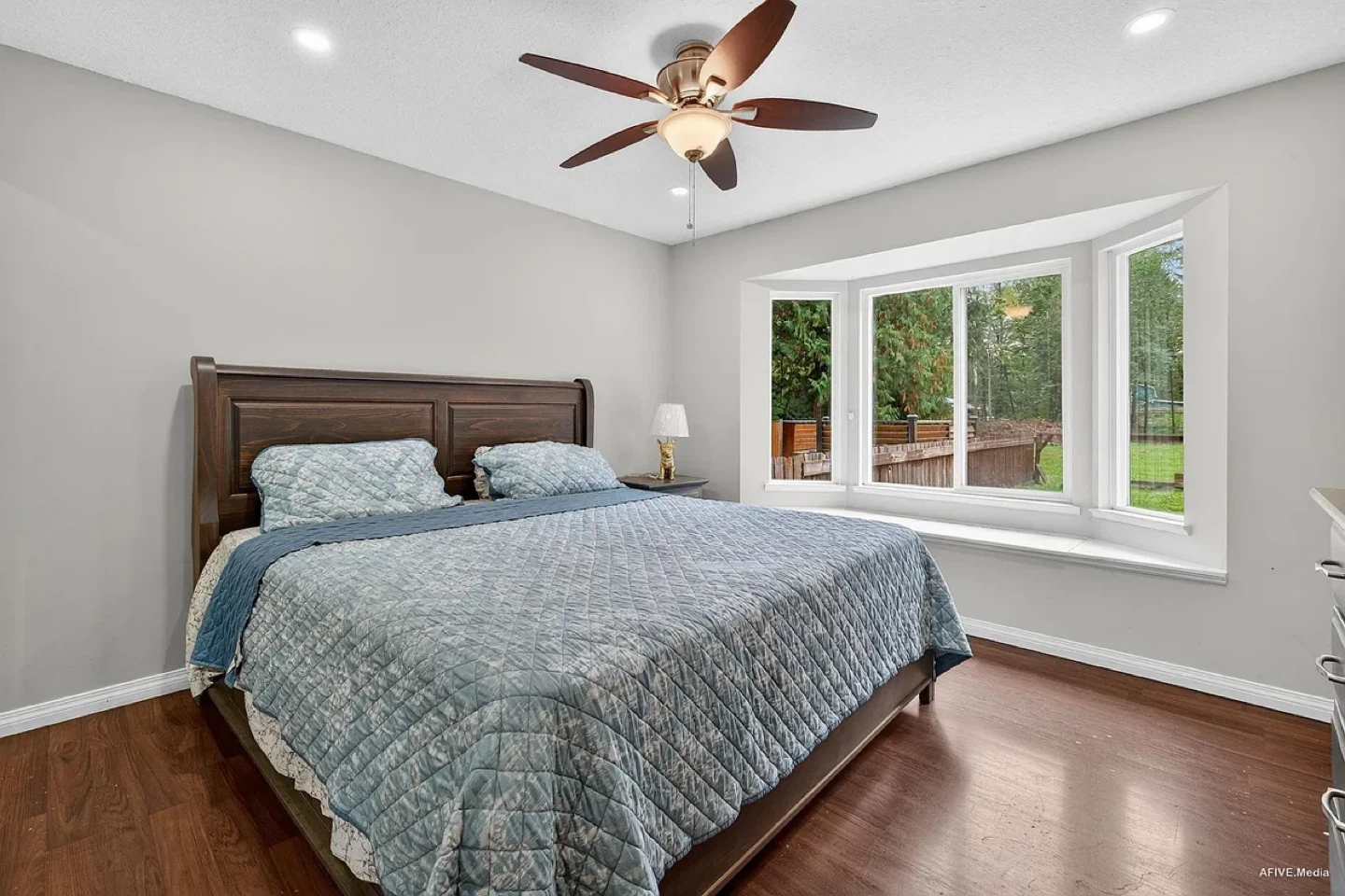 King Bed Frame and Dresser Set