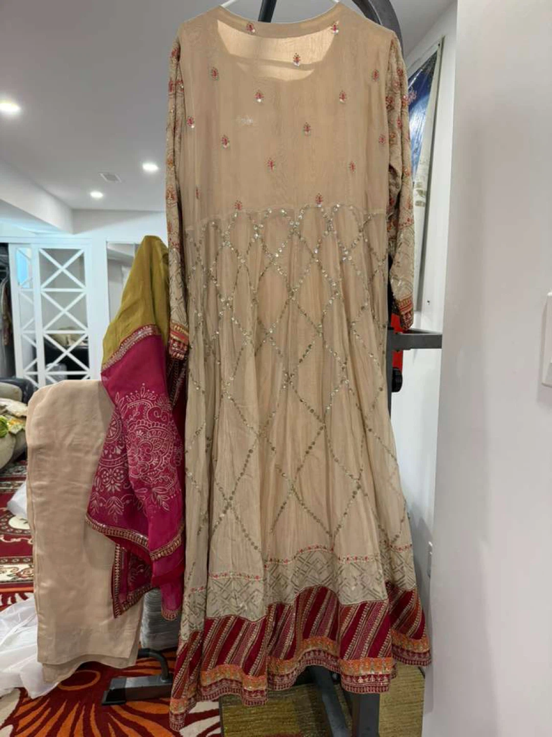 Women's Embroidered Maxi with Pants and Dupatta - photo 2