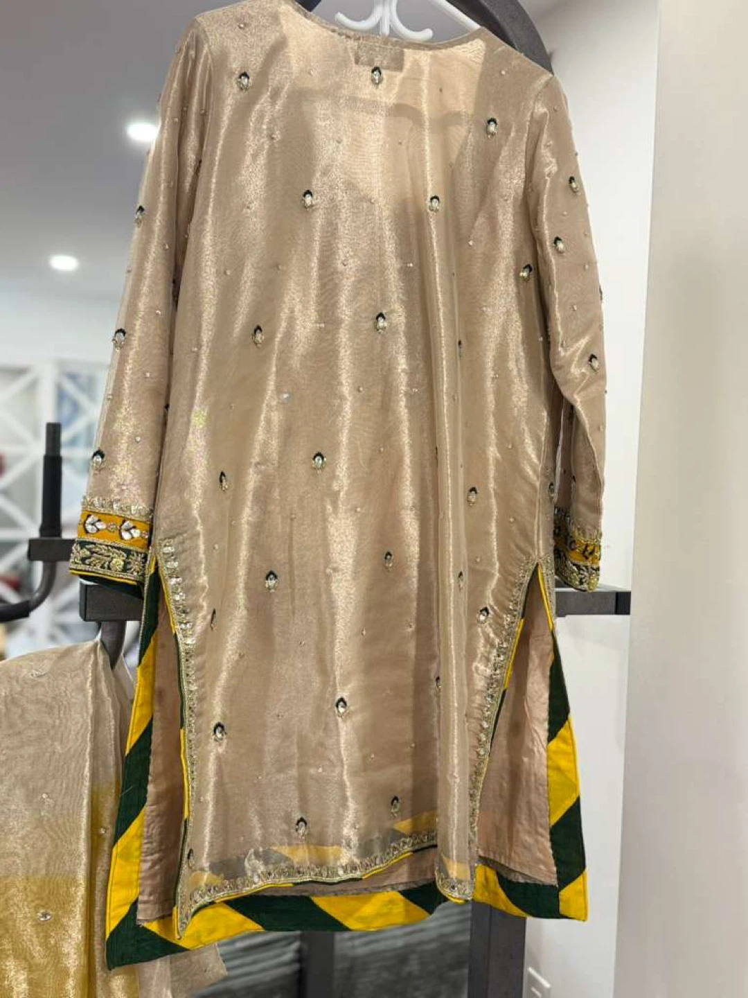 Women's Embellished Kameez Shalwar Set - photo 2