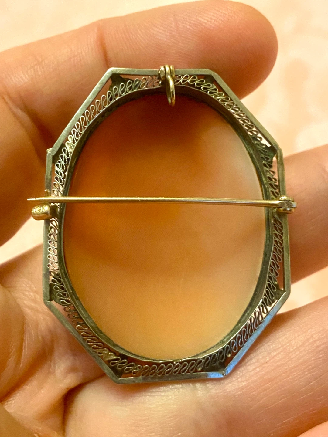 Vintage 14K Gold Cameo Brooch - photo 4