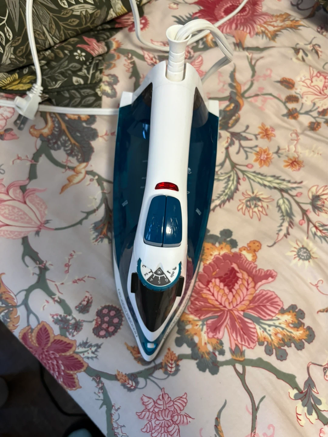 Black+Decker EvenSteam Iron