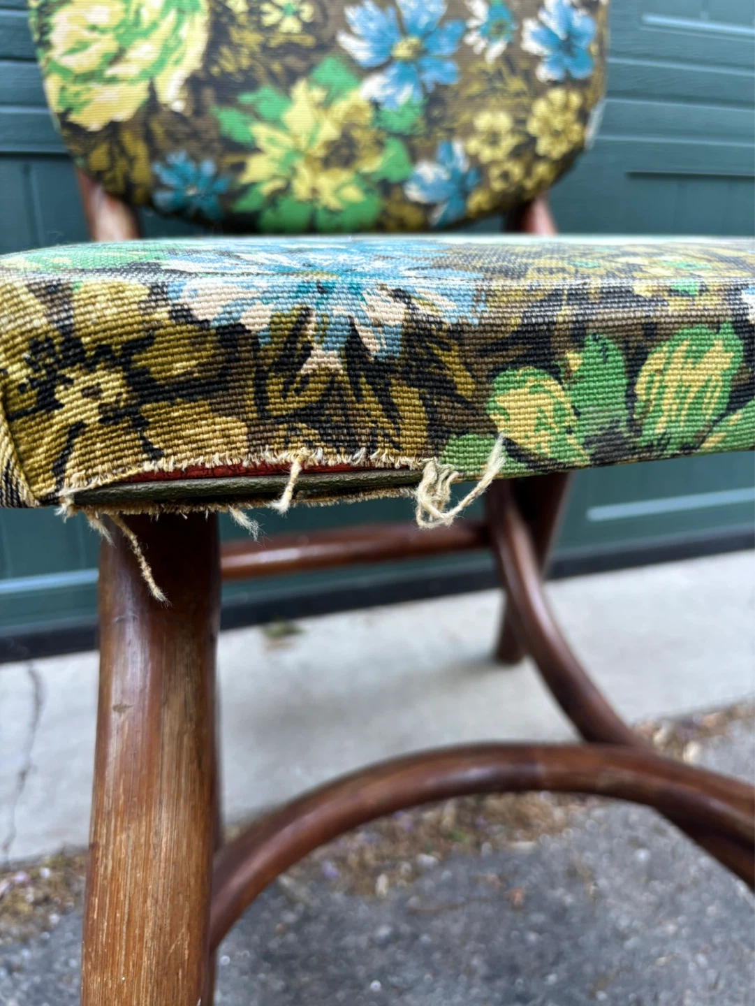 Vintage Floral Accent Chair - photo 4