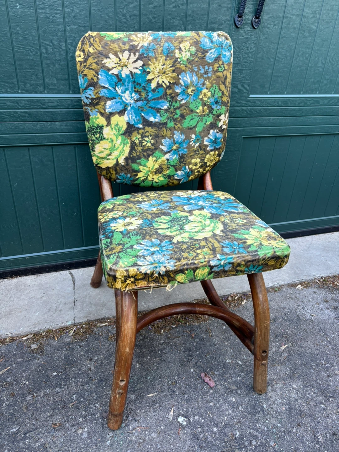 Vintage Floral Accent Chair - photo 2