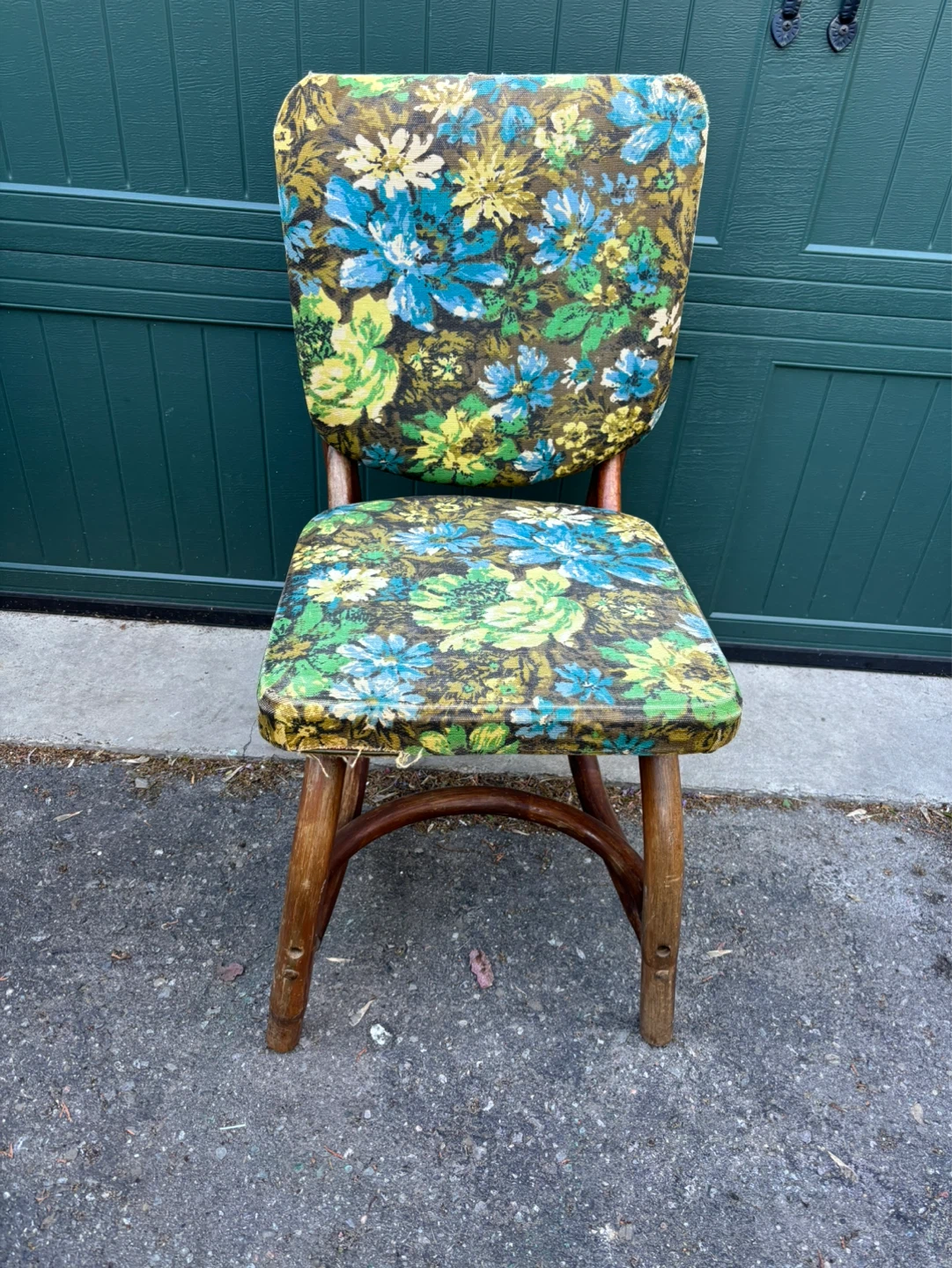 Vintage Floral Accent Chair