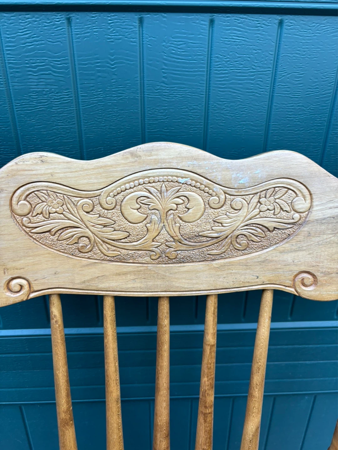 Wooden Spindle Back Accent Chair - photo 2