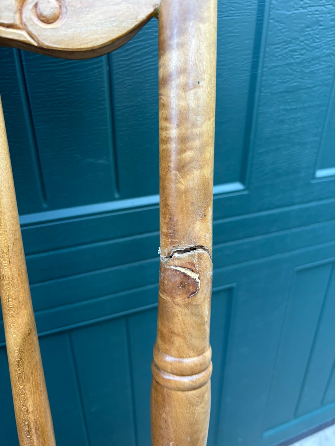 Wooden Spindle Back Accent Chair - photo 4