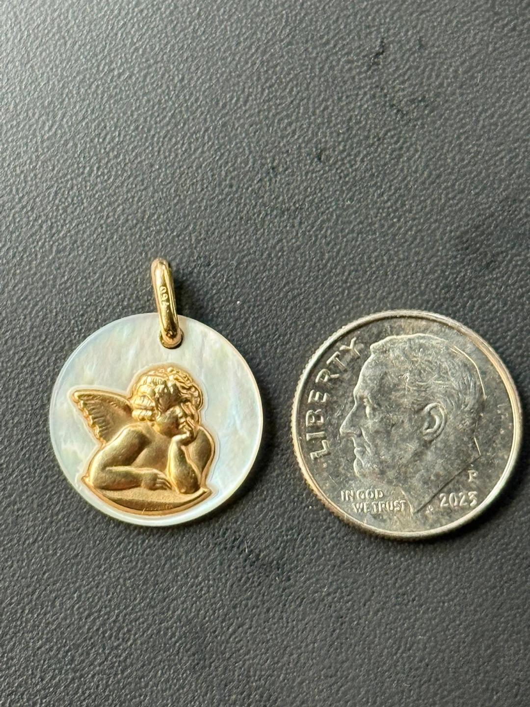 Gold Cherub Mother of Pearl Pendant - photo 2