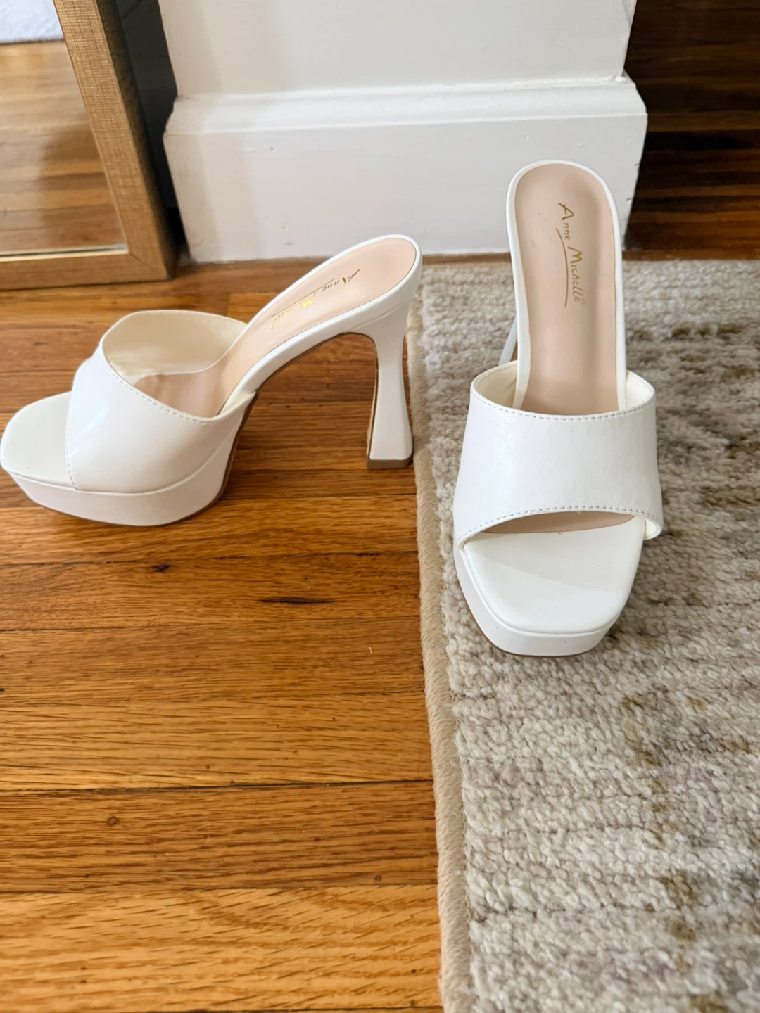 Anne Michelle White Platform Heels - photo 5