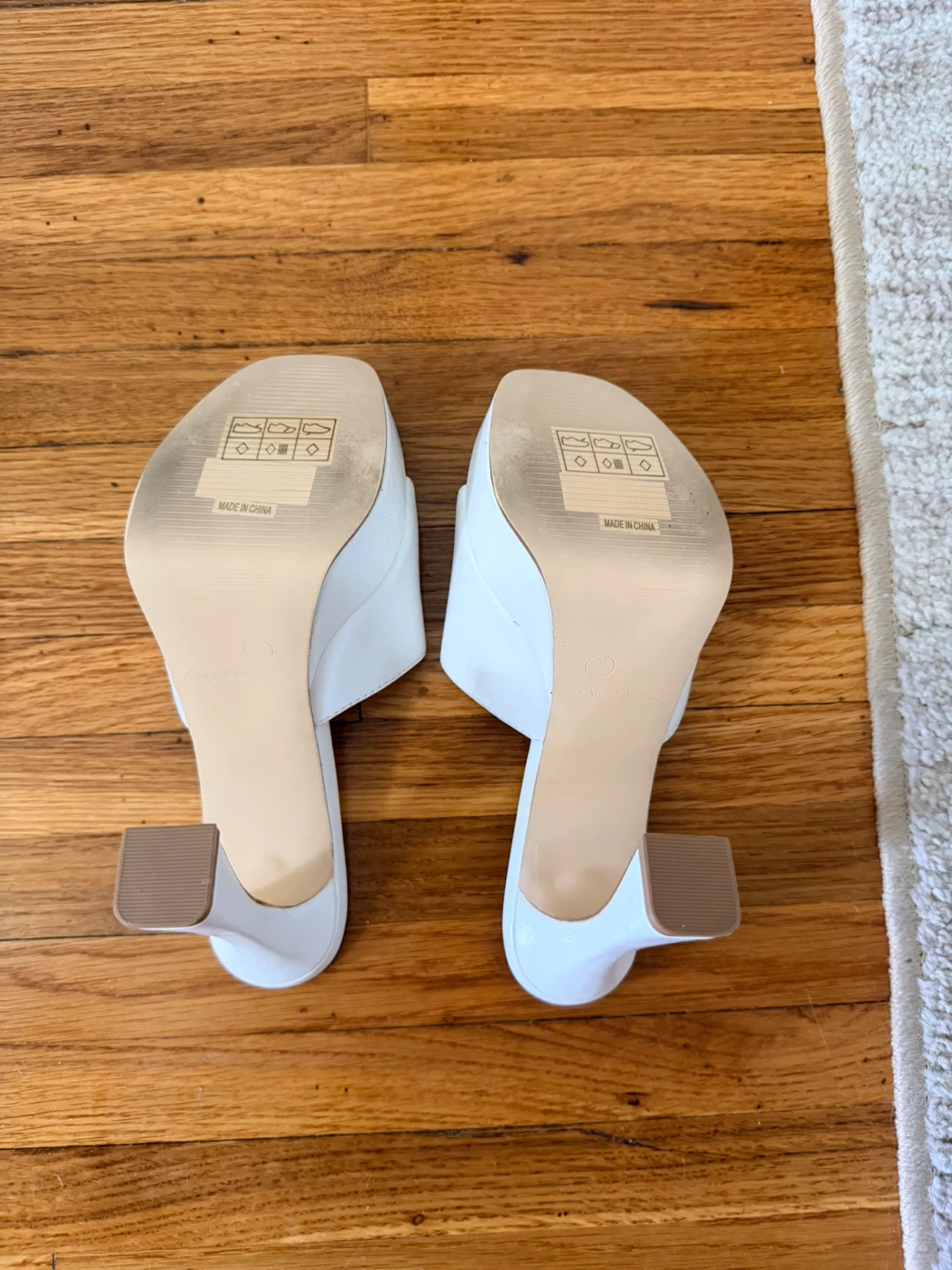 Anne Michelle White Platform Heels - photo 3
