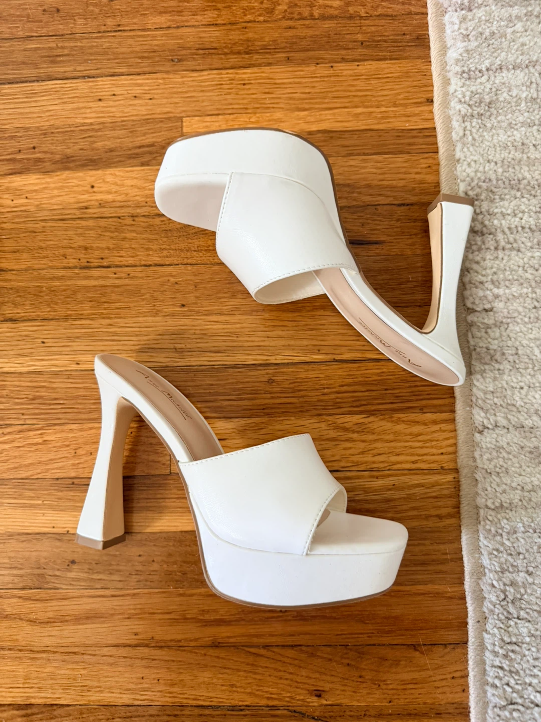 Anne Michelle White Platform Heels - photo 2