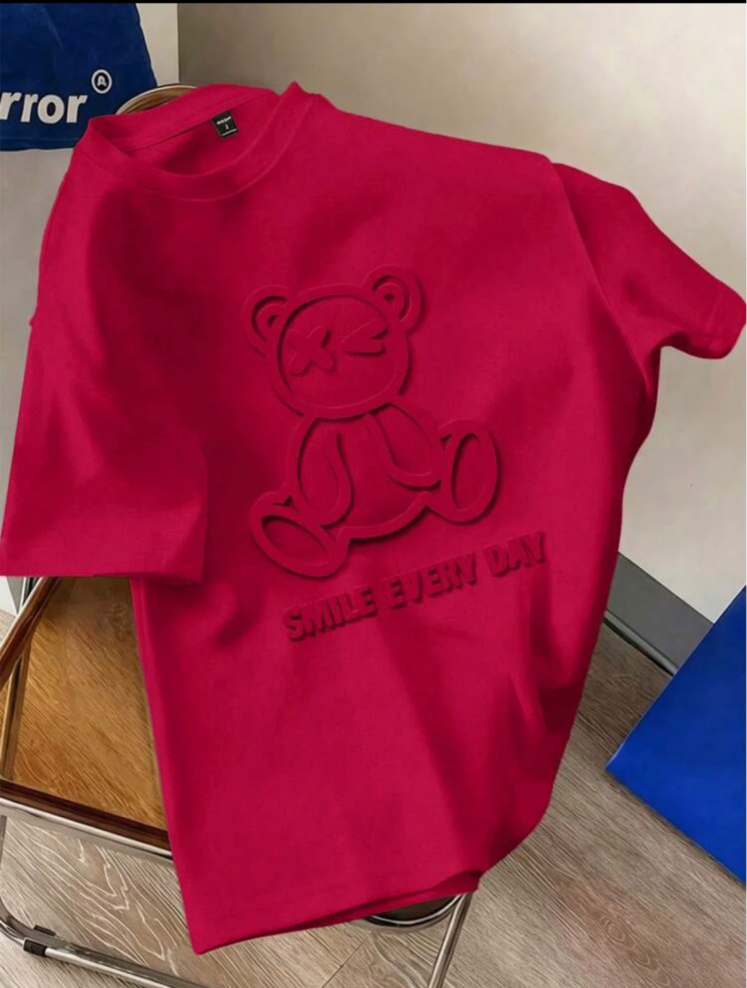 Red Teddy bear print t-shirt, new