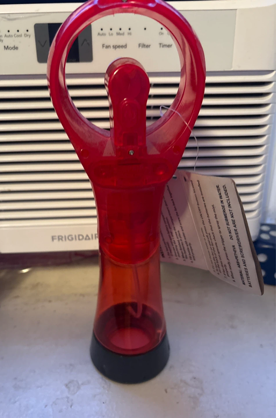 Red Spray Mist Fan - photo 2